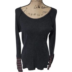 Bke scoop neck thermal striped hooked sleeve size medium